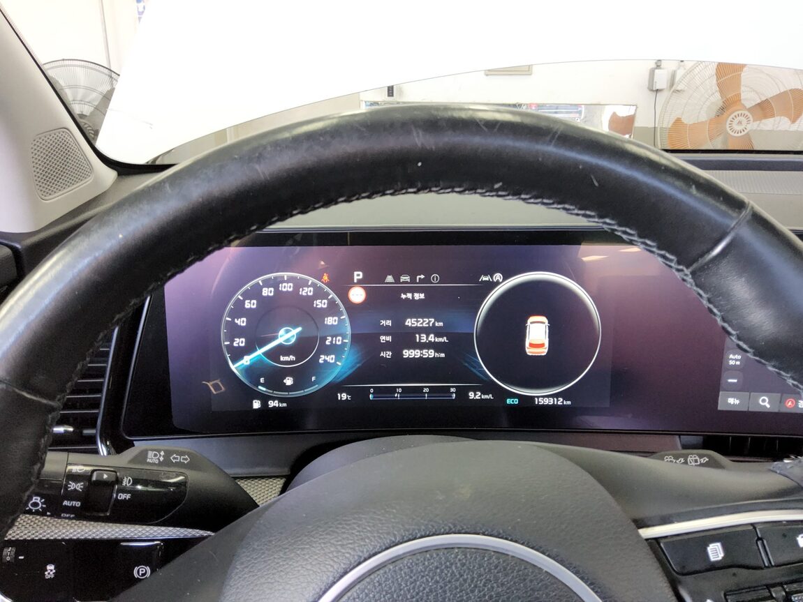 KIA THE ALL NEW SPORTAGE 2.0 DIESEL 2WD PRESTIGE 2022 - zdjęcie 9