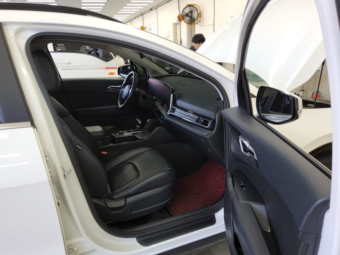 KIA THE ALL NEW SPORTAGE 2.0 DIESEL 2WD PRESTIGE 2022 - zdjęcie 14