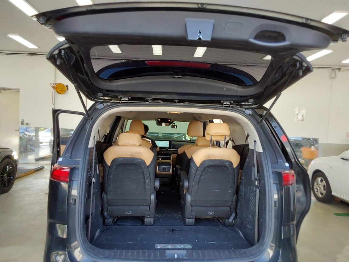 KIA NEW CARNIVAL (KA4) 9-SEATER DIESEL PRESTIGE 2022 - zdjęcie 15