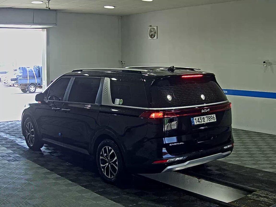 KIA NEW CARNIVAL (KA4) 9-SEATER DIESEL PRESTIGE 2022 - zdjęcie 6