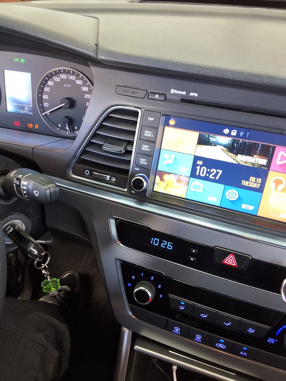 HYUNDAI LF SONATA LPi RENTAL CAR SMART 2015 - zdjęcie 17