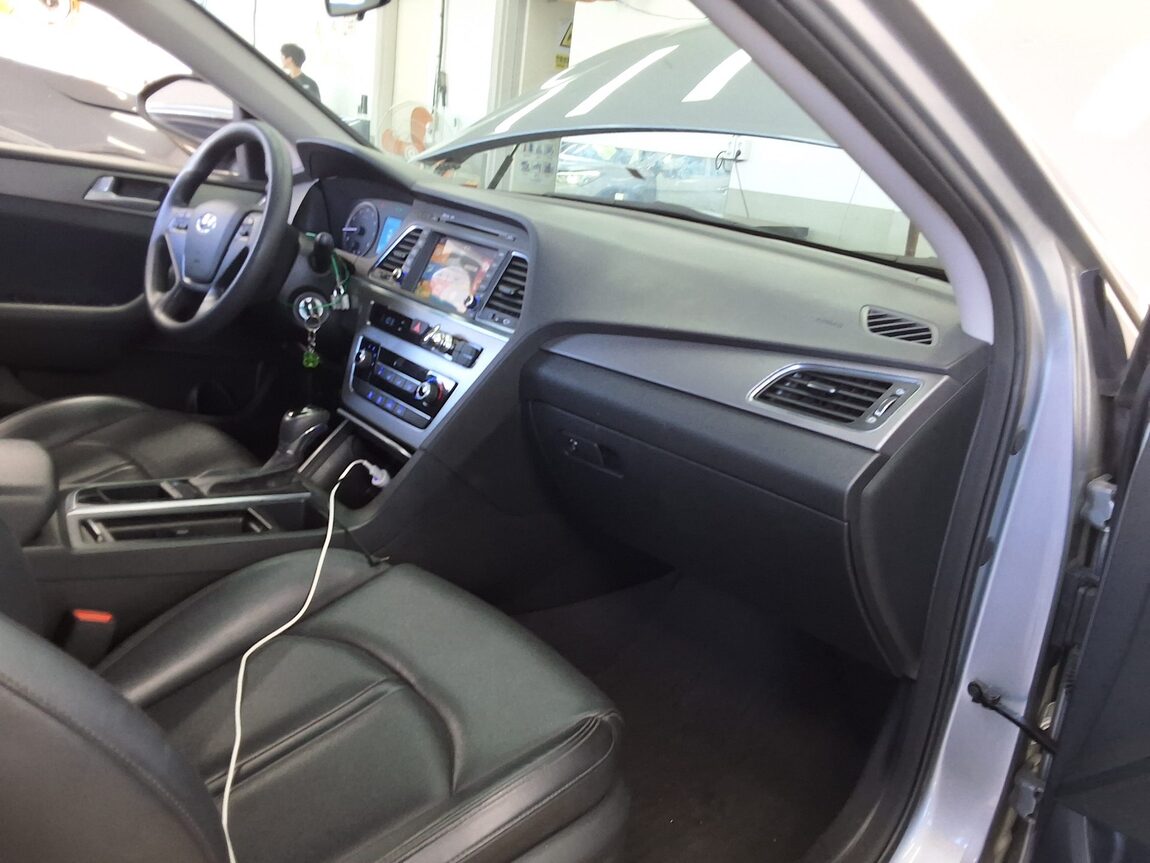 HYUNDAI LF SONATA LPi RENTAL CAR SMART 2015 - zdjęcie 14