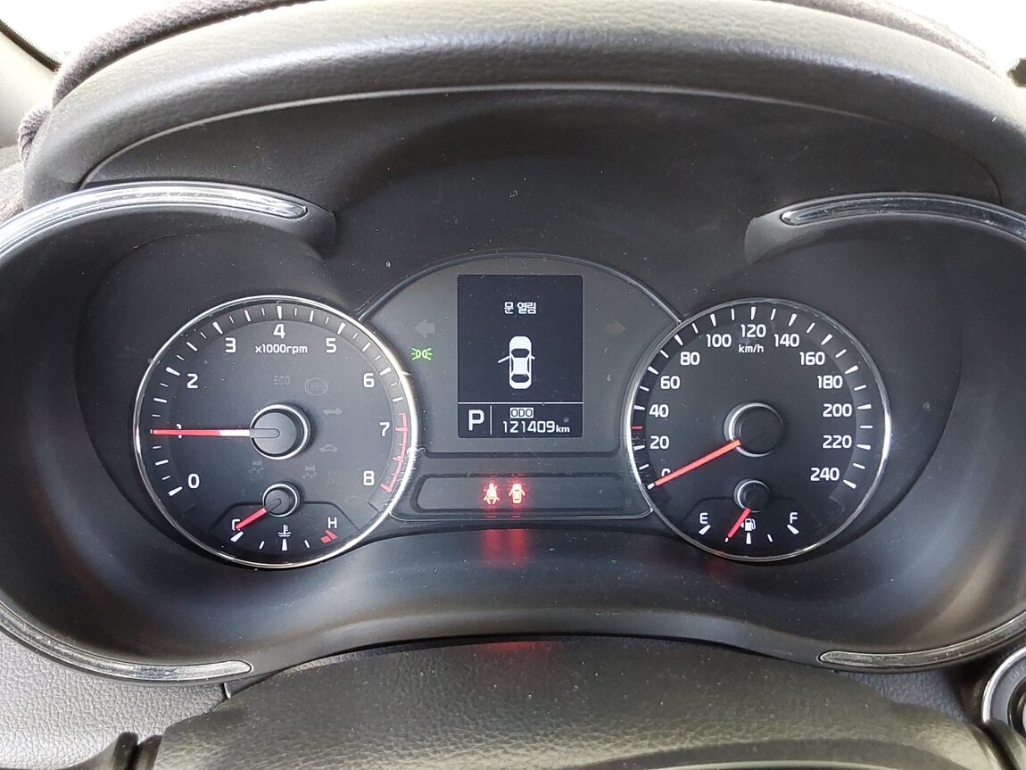 KIA K3 1.6 GDI PRESTIGE 2015 - zdjęcie 9