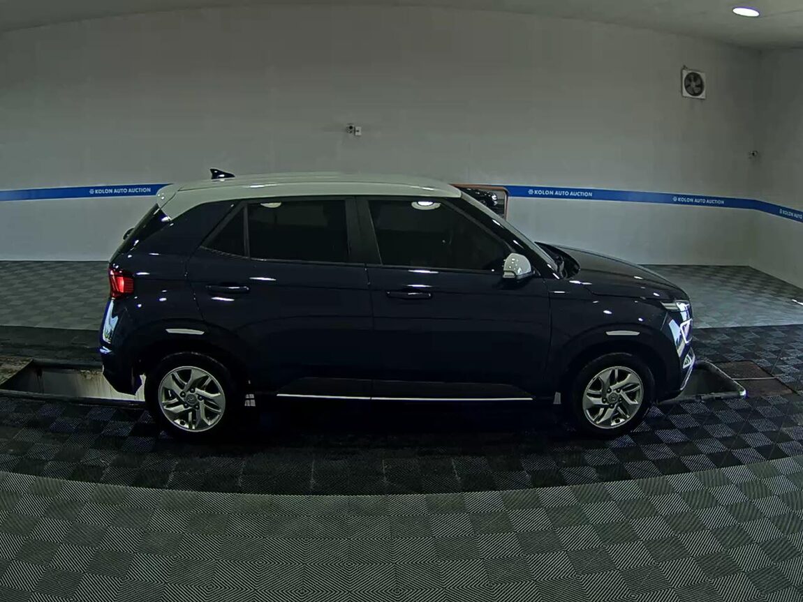 HYUNDAI VENUE 1.6 GASOLINE MODERN 2020 - zdjęcie 4