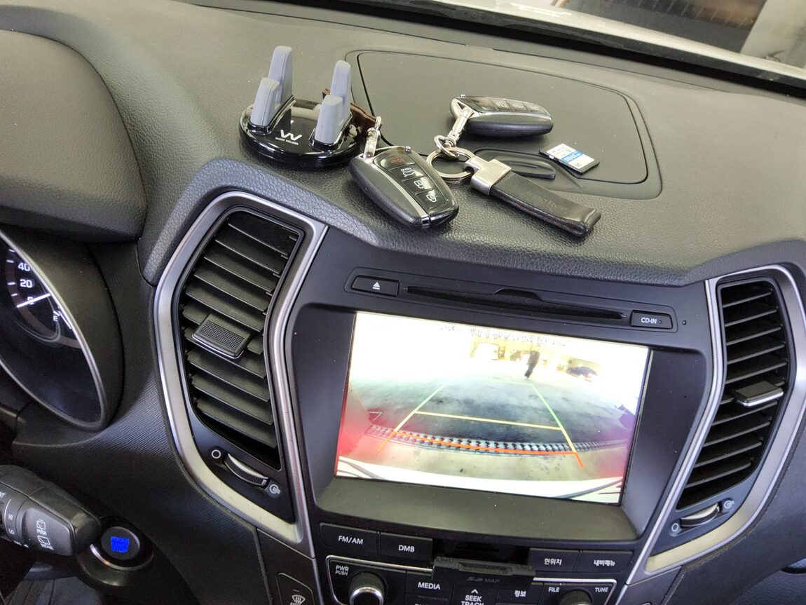HYUNDAI SANTA FE THE PRIME DIESEL R2.0 2WD PREMIUM 2016 - zdjęcie 17