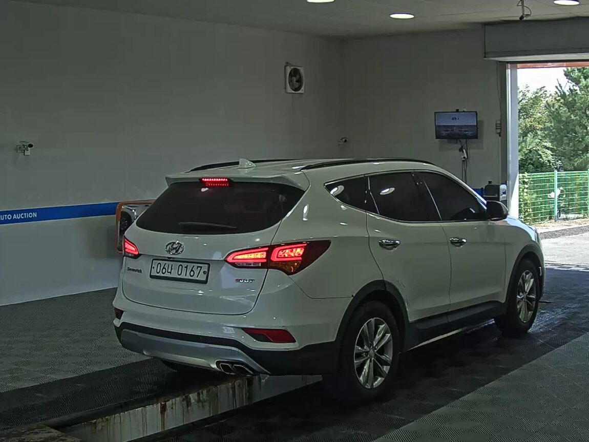 HYUNDAI SANTA FE THE PRIME DIESEL R2.0 2WD PREMIUM 2016 - zdjęcie 5