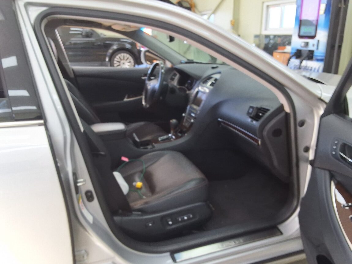LEXUS ES (5TH GEN) 350 2010 - zdjęcie 15