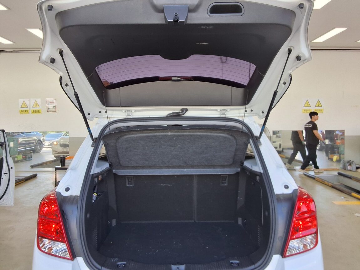 CHEVROLET (DAEWOO) THE NEW TRAX 1.6 DIESEL LT CORE 2018 - zdjęcie 15