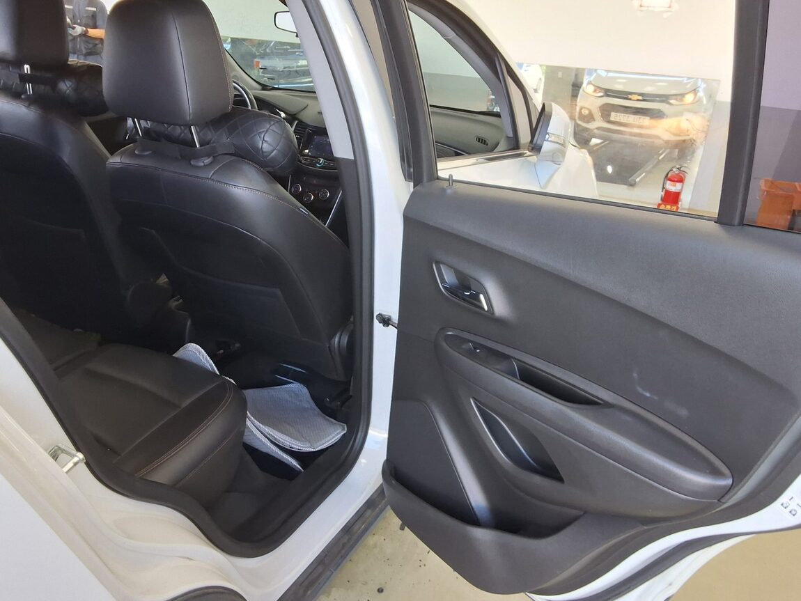 CHEVROLET (DAEWOO) THE NEW TRAX 1.6 DIESEL LT CORE 2018 - zdjęcie 13