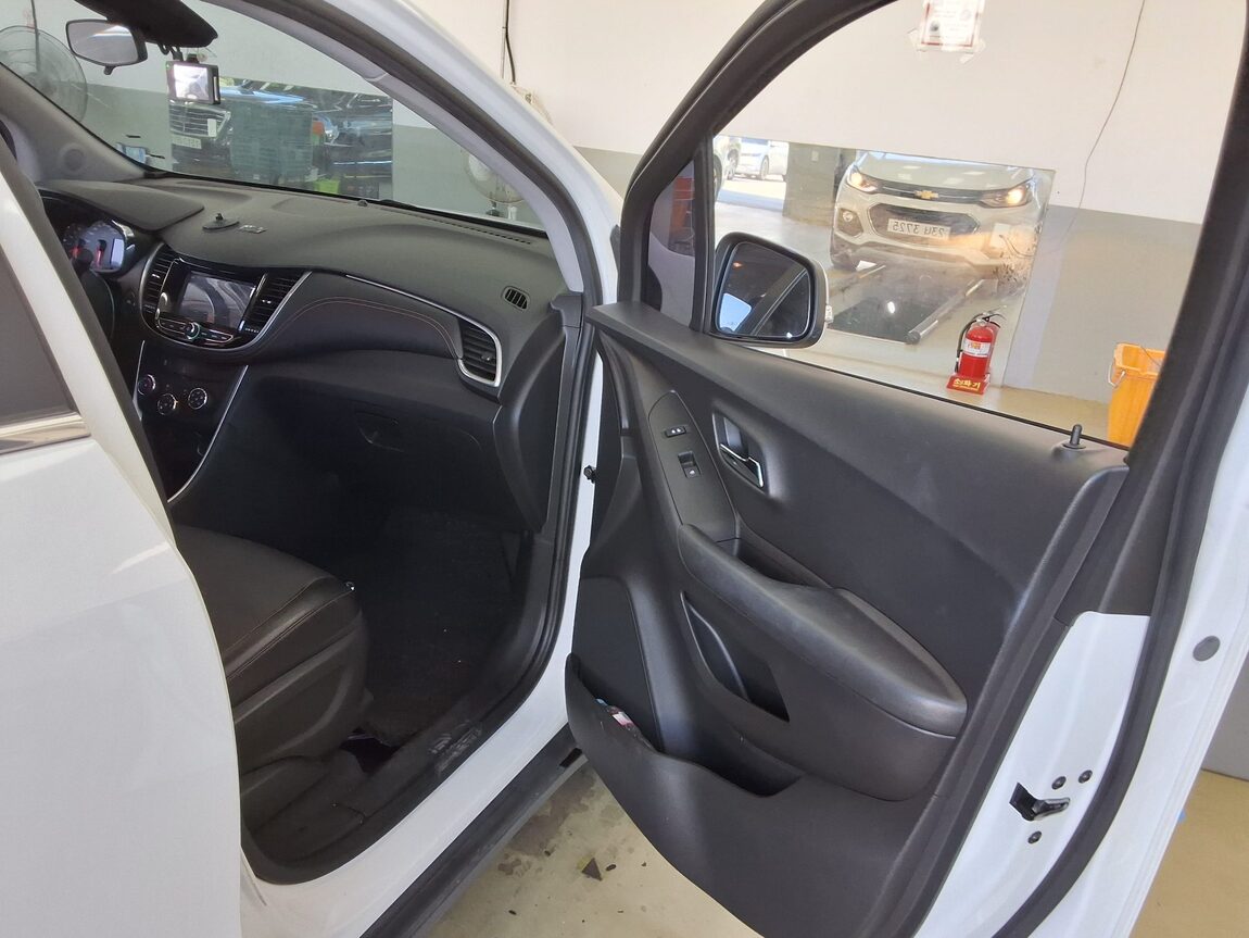 CHEVROLET (DAEWOO) THE NEW TRAX 1.6 DIESEL LT CORE 2018 - zdjęcie 14