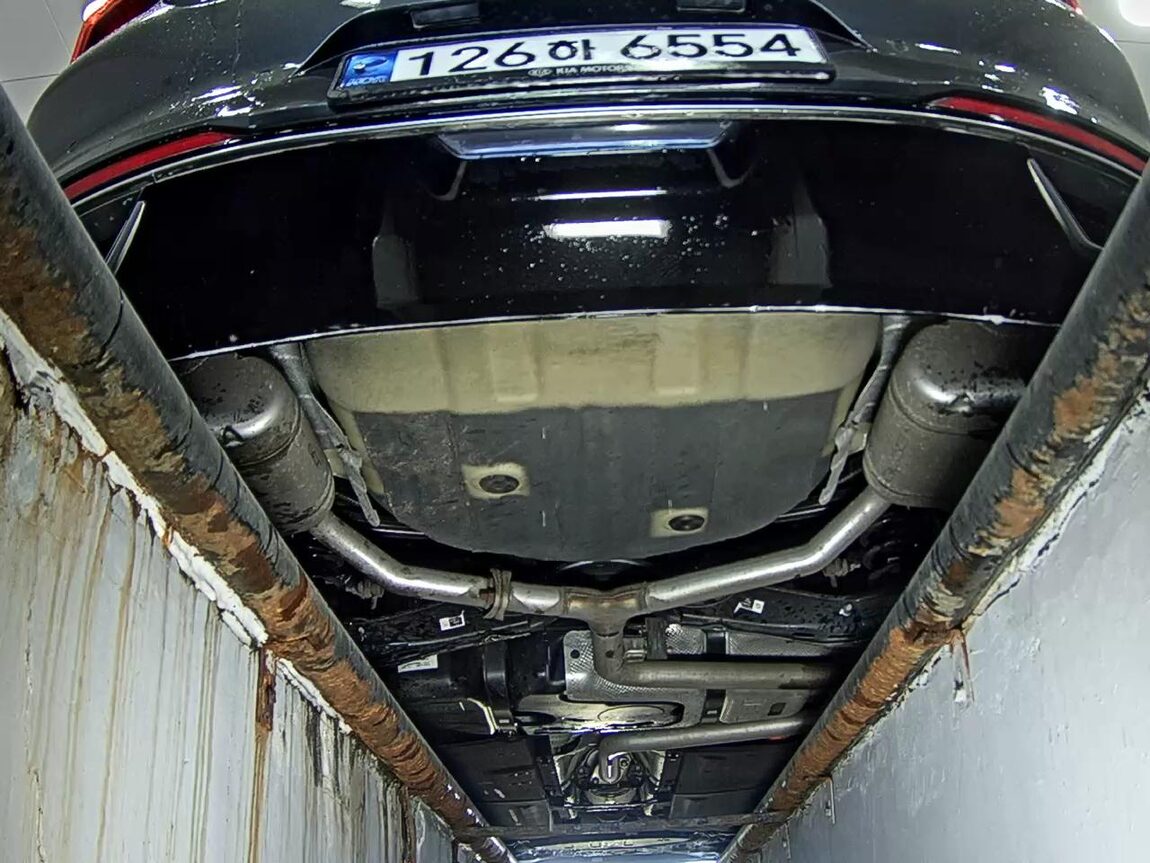 KIA K8 HYBRID HEV NOBLESSE 2022 - zdjęcie 8