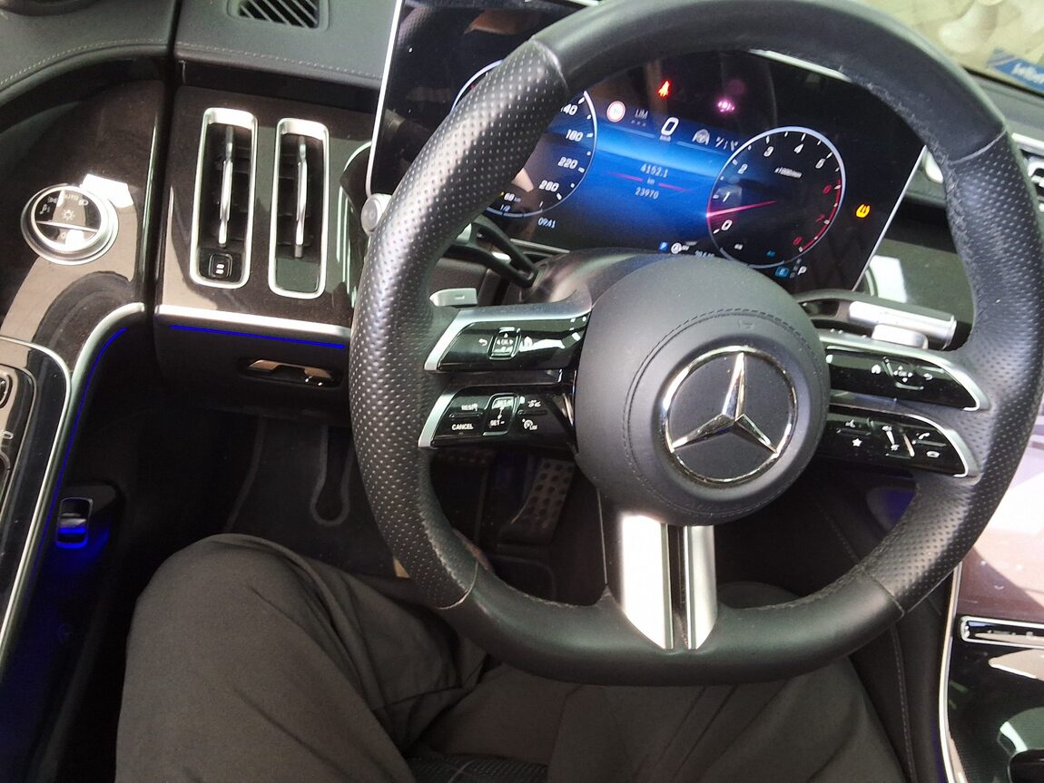 MERCEDES-BENZ S-CLASS (7TH GEN) S500L 4MATIC 2025 - zdjęcie 23