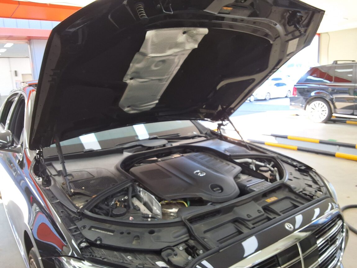 MERCEDES-BENZ S-CLASS (7TH GEN) S500L 4MATIC 2025 - zdjęcie 18