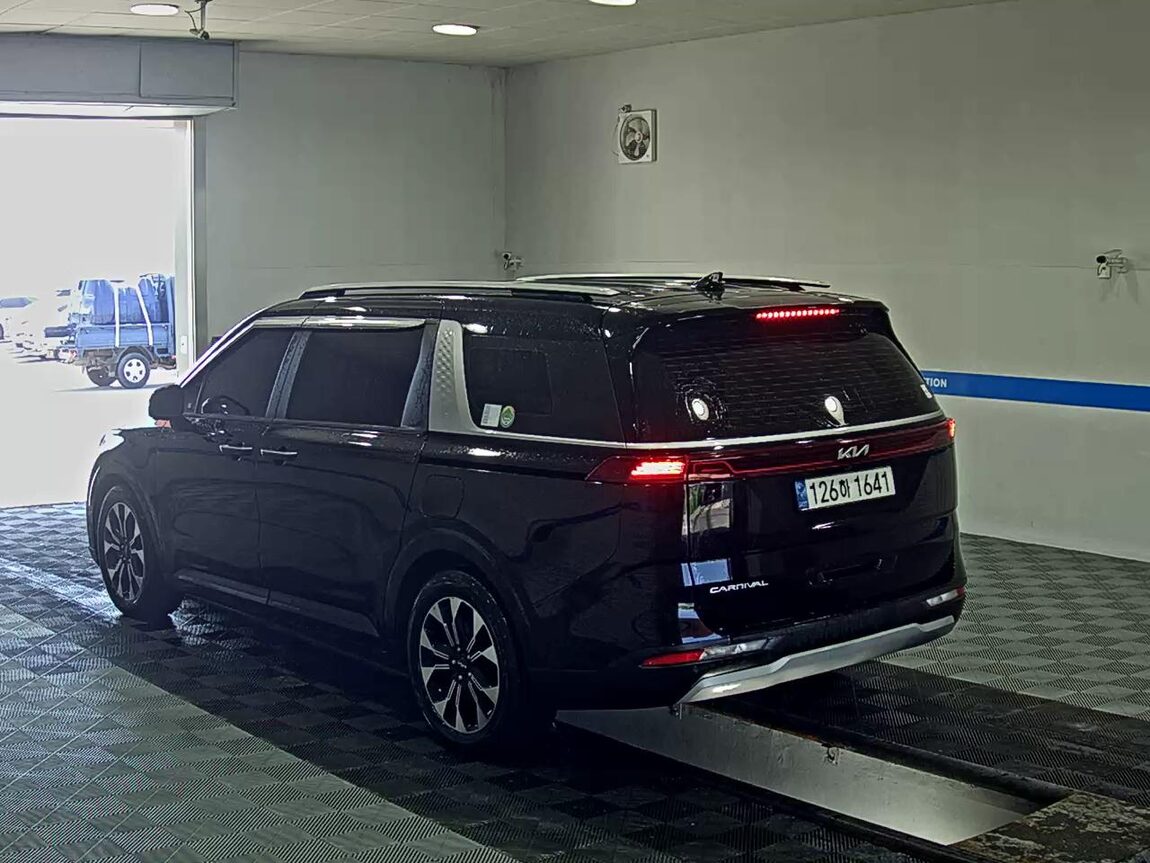 KIA NEW CARNIVAL (KA4) 9-SEATER DIESEL PRESTIGE 2022 - zdjęcie 6
