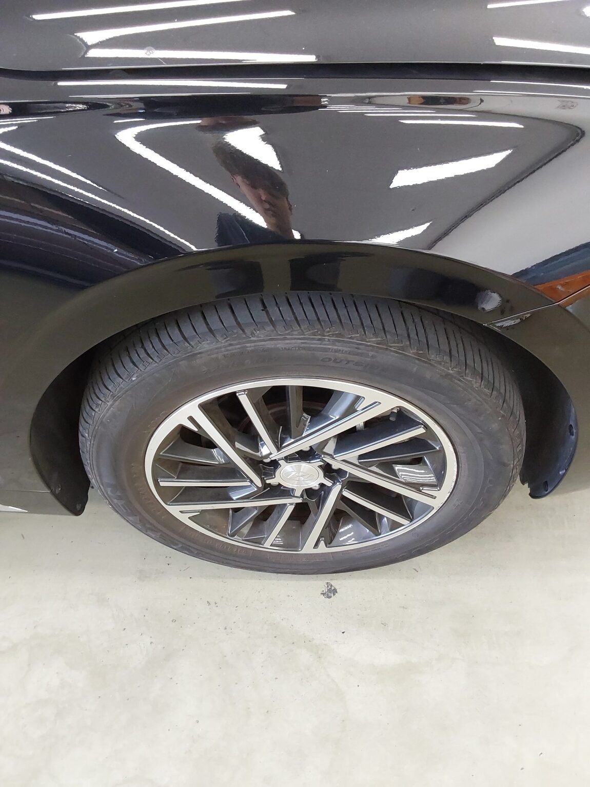 HYUNDAI THE NEW GRANDEUR IG LPi 3.0 PREMIUM 2023 - zdjęcie 22