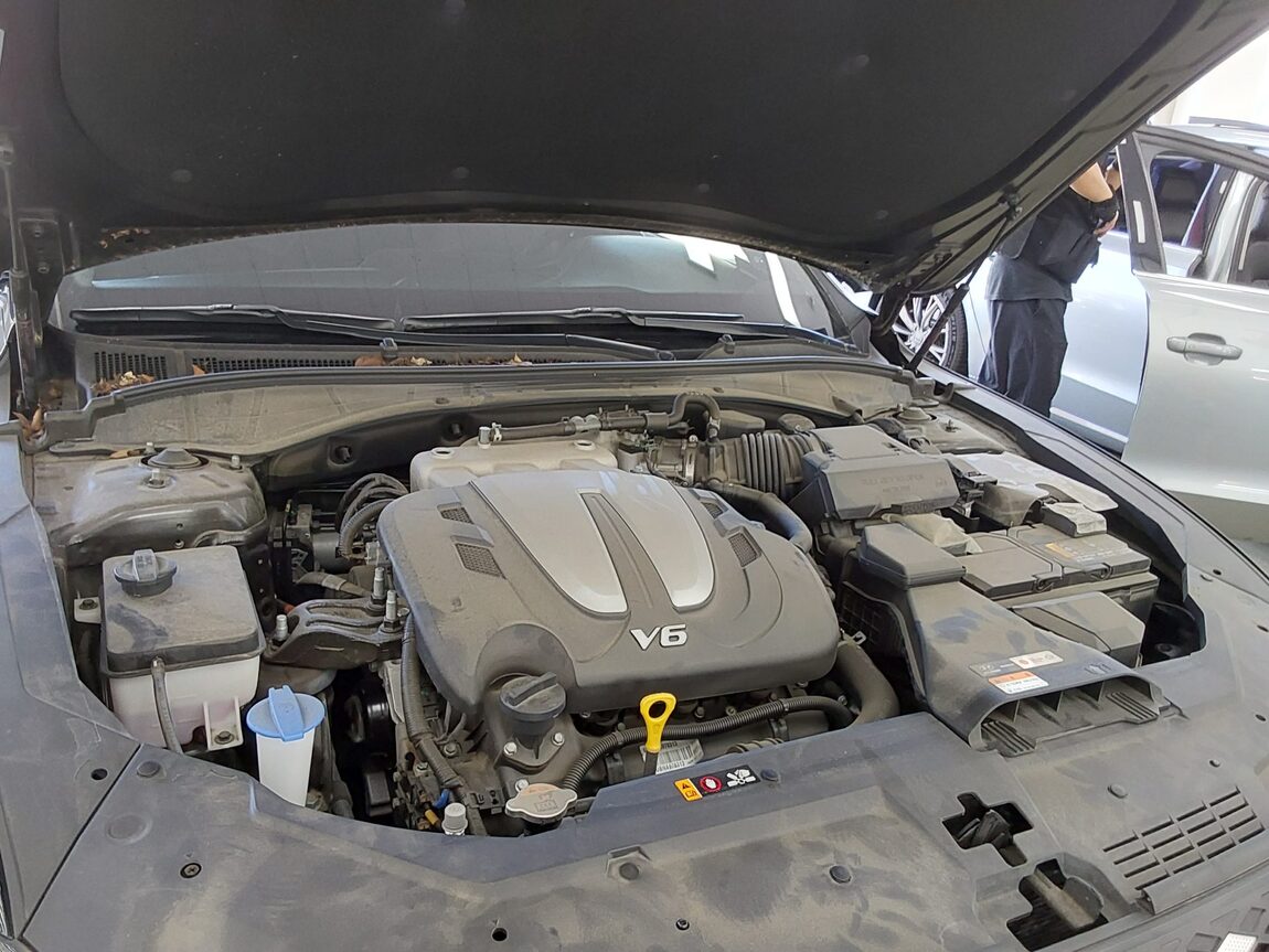 HYUNDAI THE NEW GRANDEUR IG LPi 3.0 PREMIUM 2023 - zdjęcie 19