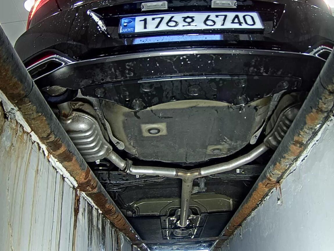 HYUNDAI THE NEW GRANDEUR IG LPi 3.0 PREMIUM 2023 - zdjęcie 8