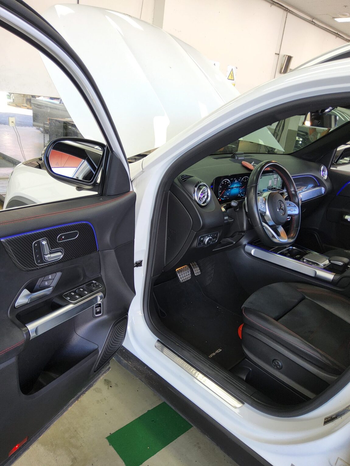 MERCEDES-BENZ GLB-CLASS GLB 250 4MATIC 7-SEATER 2021 - zdjęcie 10