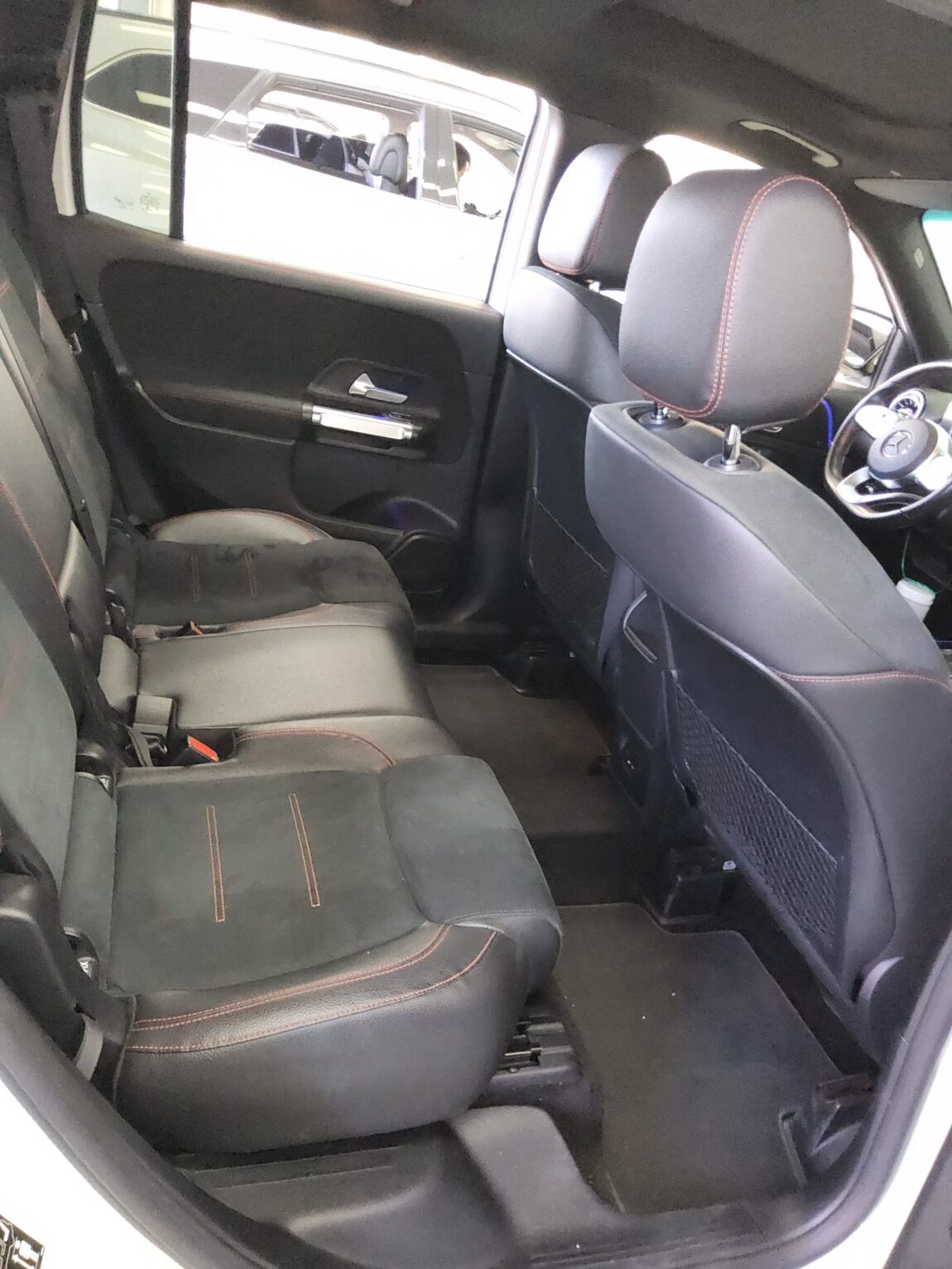 MERCEDES-BENZ GLB-CLASS GLB 250 4MATIC 7-SEATER 2021 - zdjęcie 13