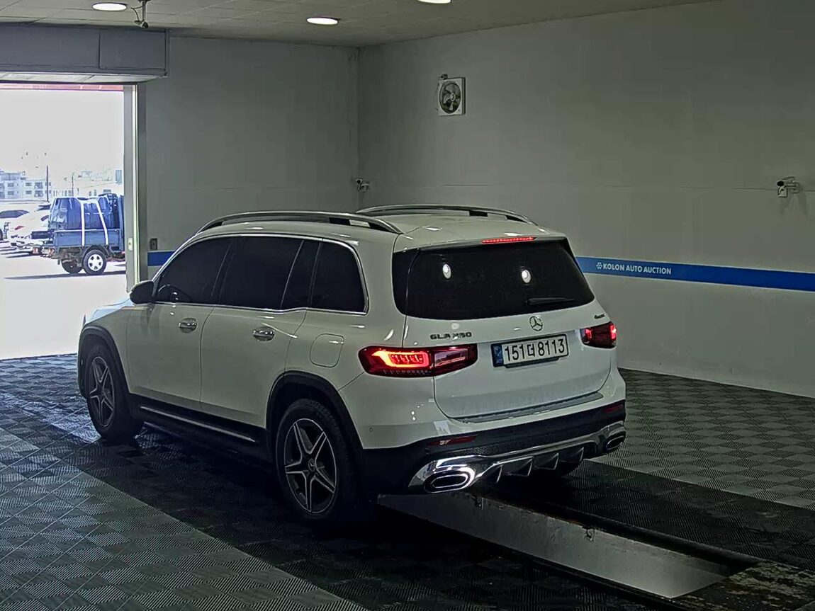 MERCEDES-BENZ GLB-CLASS GLB 250 4MATIC 7-SEATER 2021 - zdjęcie 6
