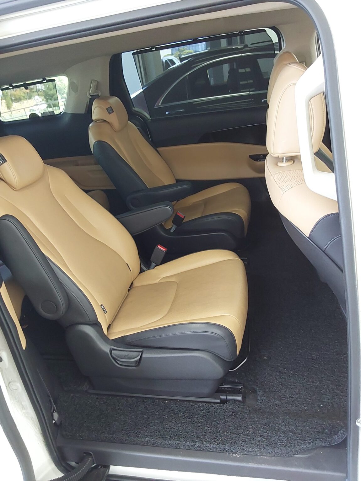 KIA NEW CARNIVAL (KA4) 9-SEATER DIESEL NOBLESSE 2023 - zdjęcie 13