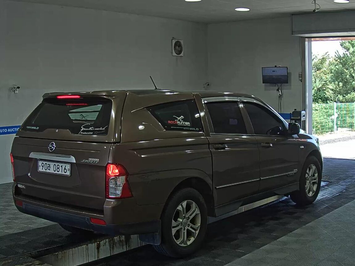 KG MOBILITY (SSANGYONG) KORANDO SPORTS CX7 4WD PASSION 2014 - zdjęcie 5