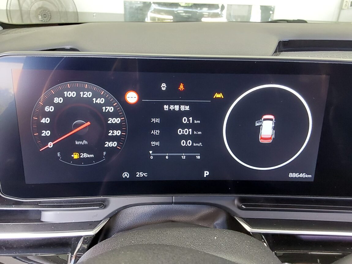 KIA THE NEW CARNIVAL (KA4) 9-SEATER DIESEL SIGNATURE 2025 - zdjęcie 9