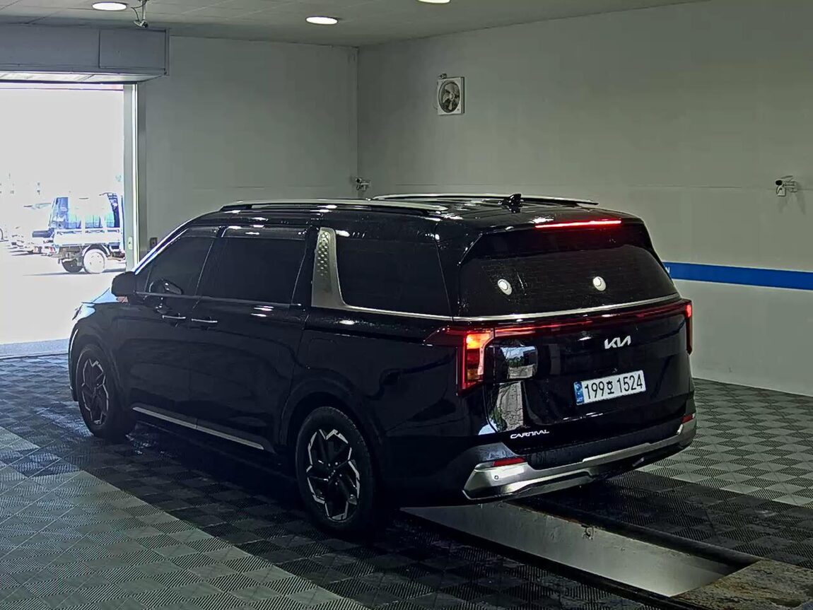 KIA THE NEW CARNIVAL (KA4) 9-SEATER DIESEL SIGNATURE 2025 - zdjęcie 6