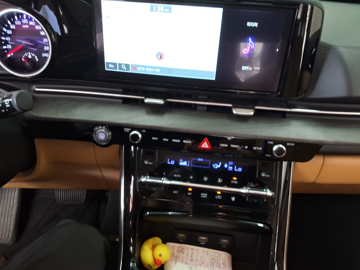 KIA NEW CARNIVAL (KA4) 9-SEATER DIESEL NOBLESSE 2023 - zdjęcie 24