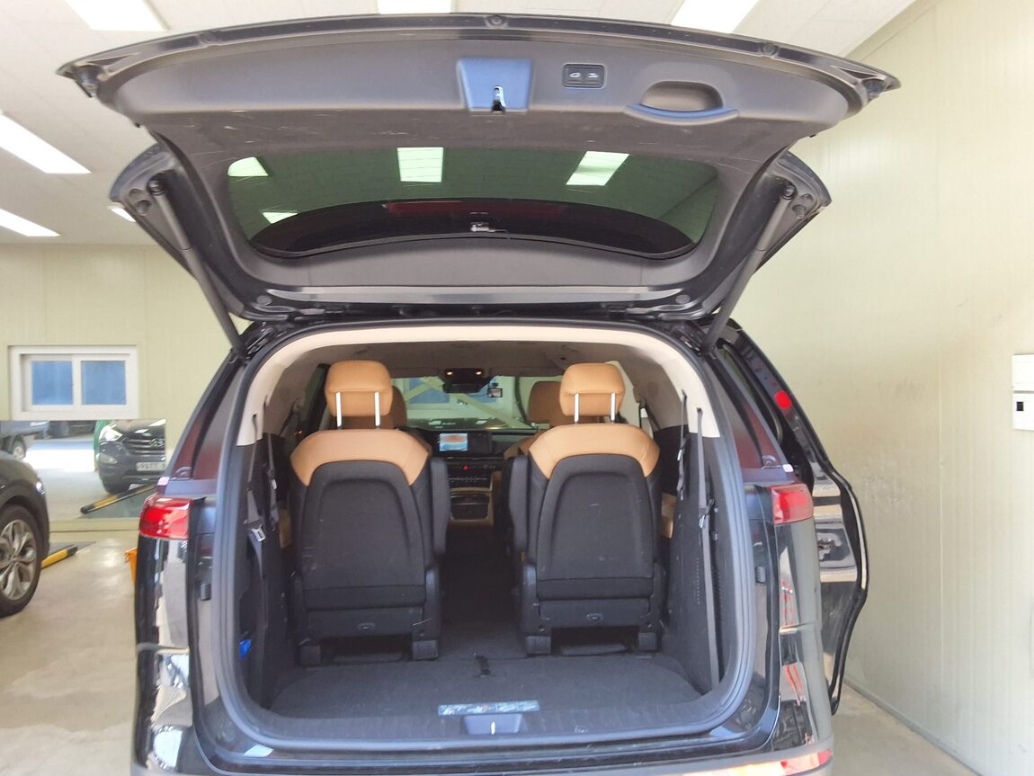 KIA NEW CARNIVAL (KA4) 9-SEATER DIESEL NOBLESSE 2023 - zdjęcie 16