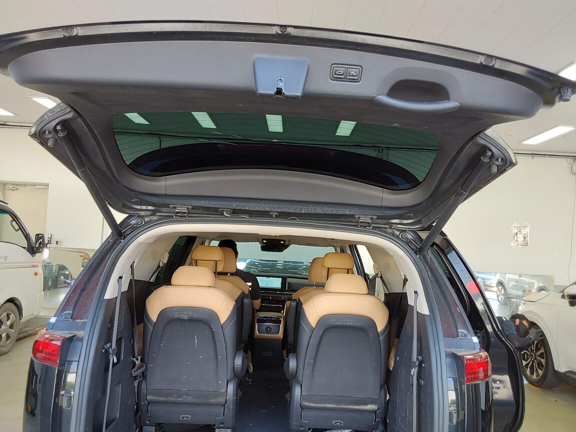 KIA NEW CARNIVAL (KA4) 9-SEATER DIESEL NOBLESSE 2023 - zdjęcie 15