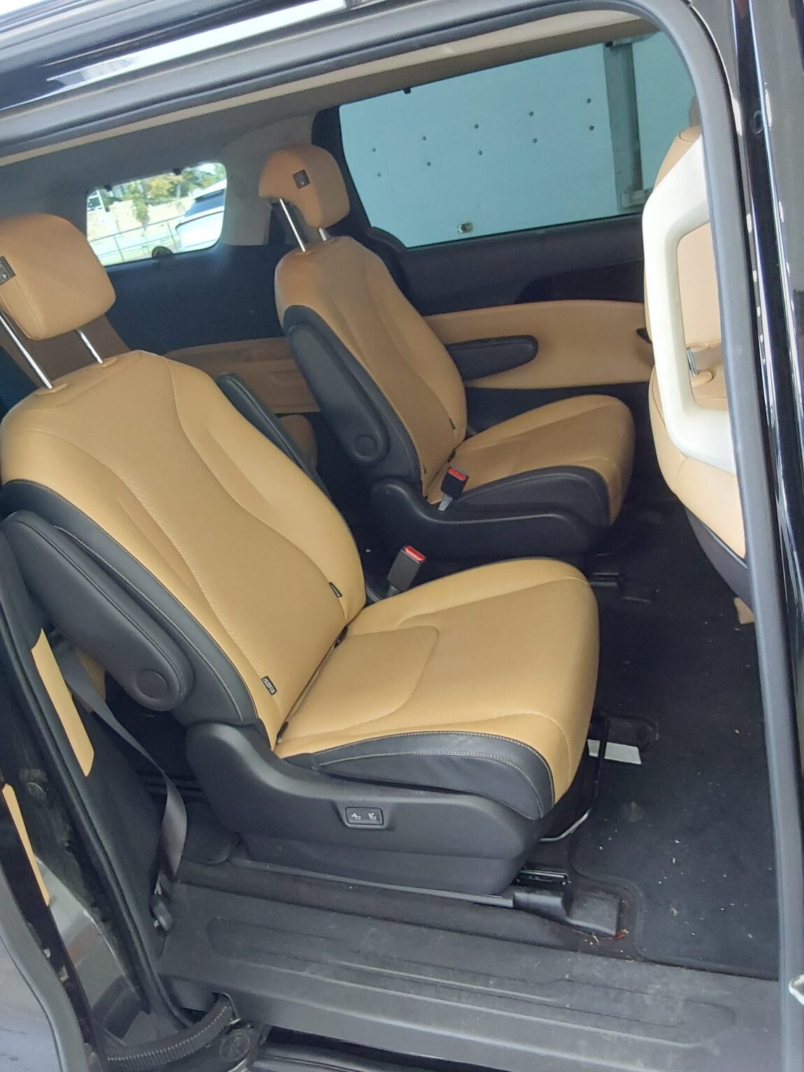 KIA NEW CARNIVAL (KA4) 9-SEATER DIESEL NOBLESSE 2023 - zdjęcie 13