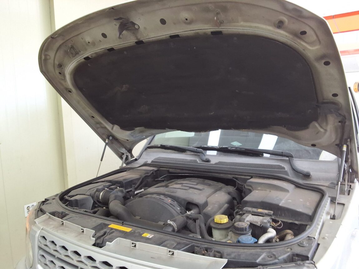 LAND ROVER DISCOVERY 4 3.0 SDV6 SE 2012 - zdjęcie 18