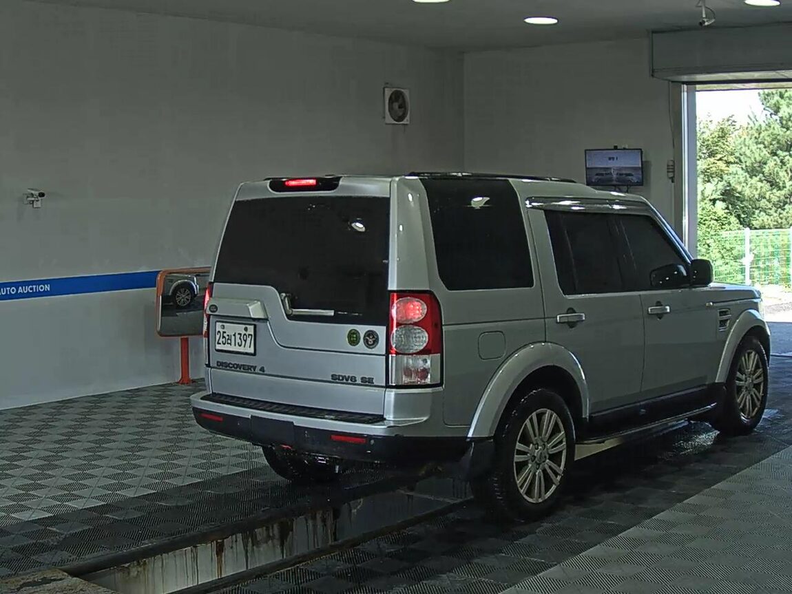 LAND ROVER DISCOVERY 4 3.0 SDV6 SE 2012 - zdjęcie 5