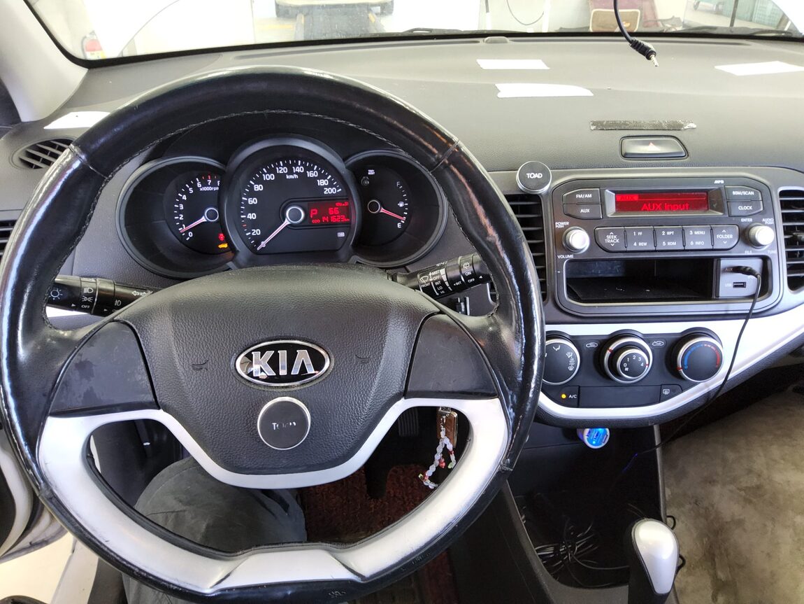 KIA ALL NEW MORNING GASOLINE DELUXE 2013 - zdjęcie 17