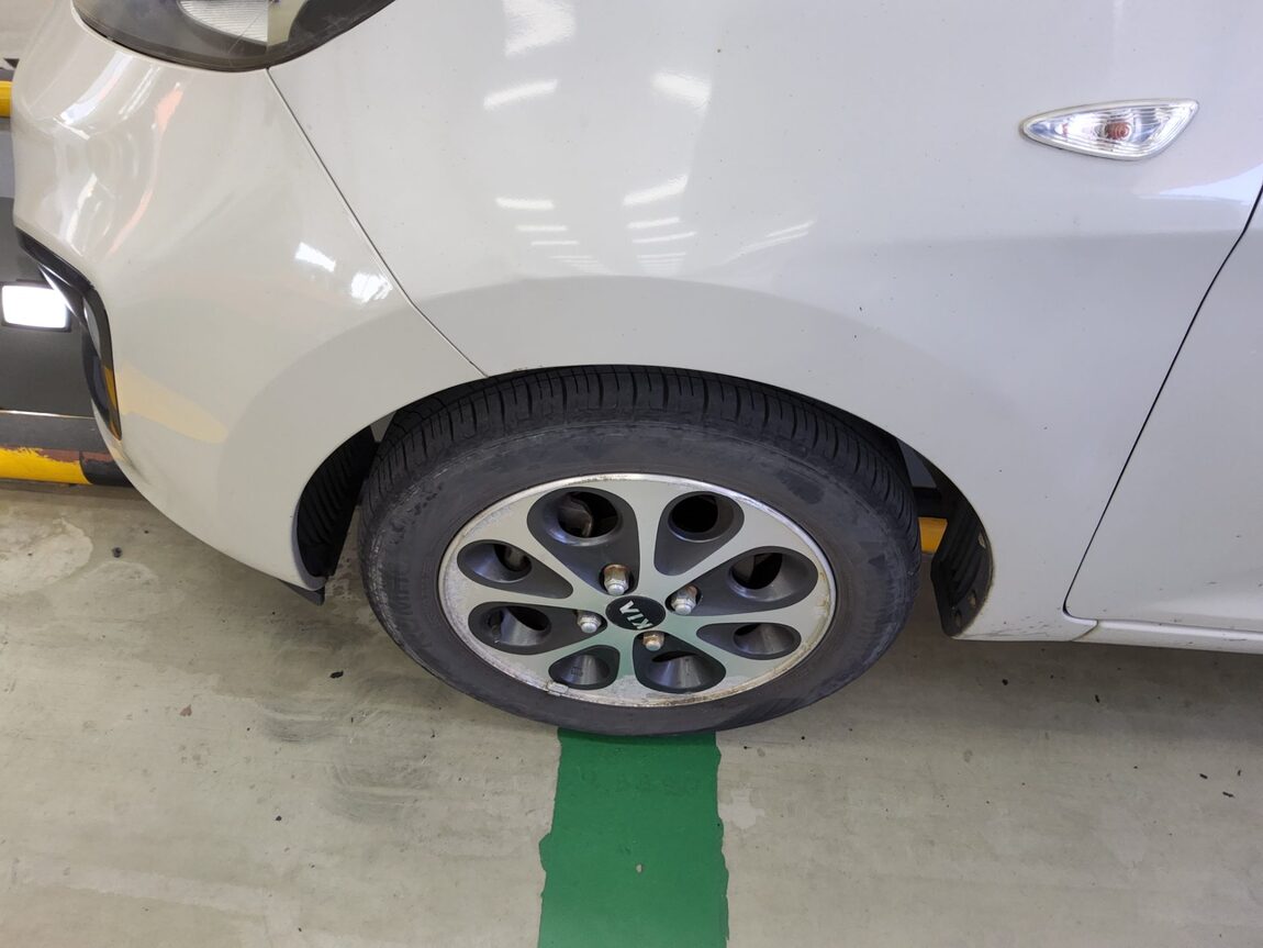 KIA ALL NEW MORNING GASOLINE DELUXE 2013 - zdjęcie 23