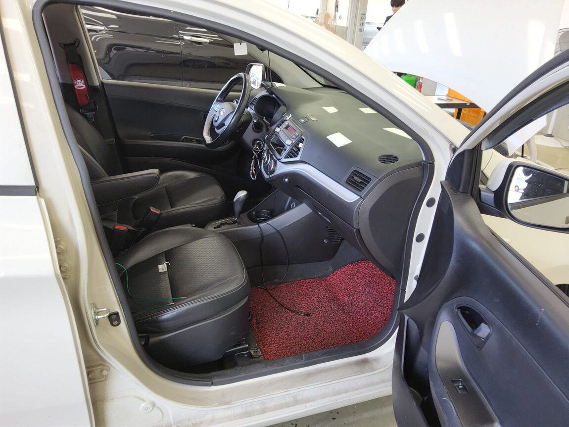 KIA ALL NEW MORNING GASOLINE DELUXE 2013 - zdjęcie 14