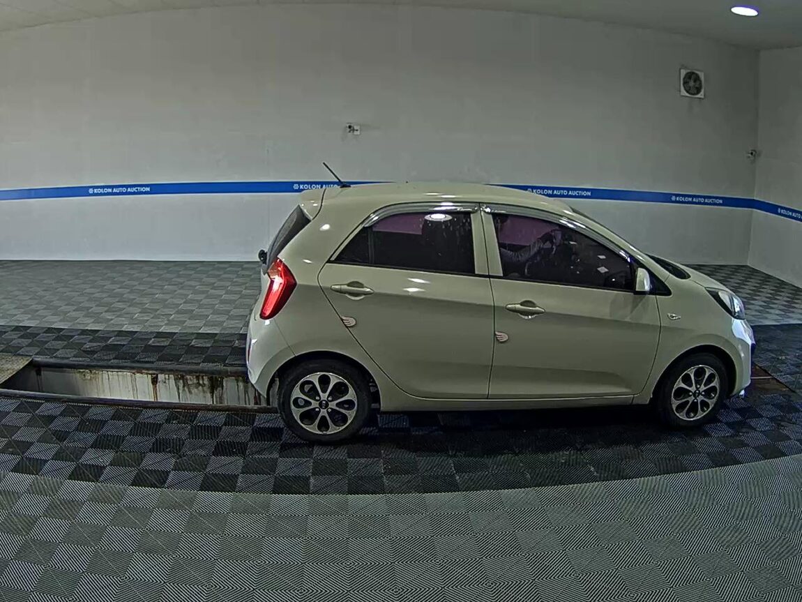 KIA ALL NEW MORNING GASOLINE DELUXE 2013 - zdjęcie 4