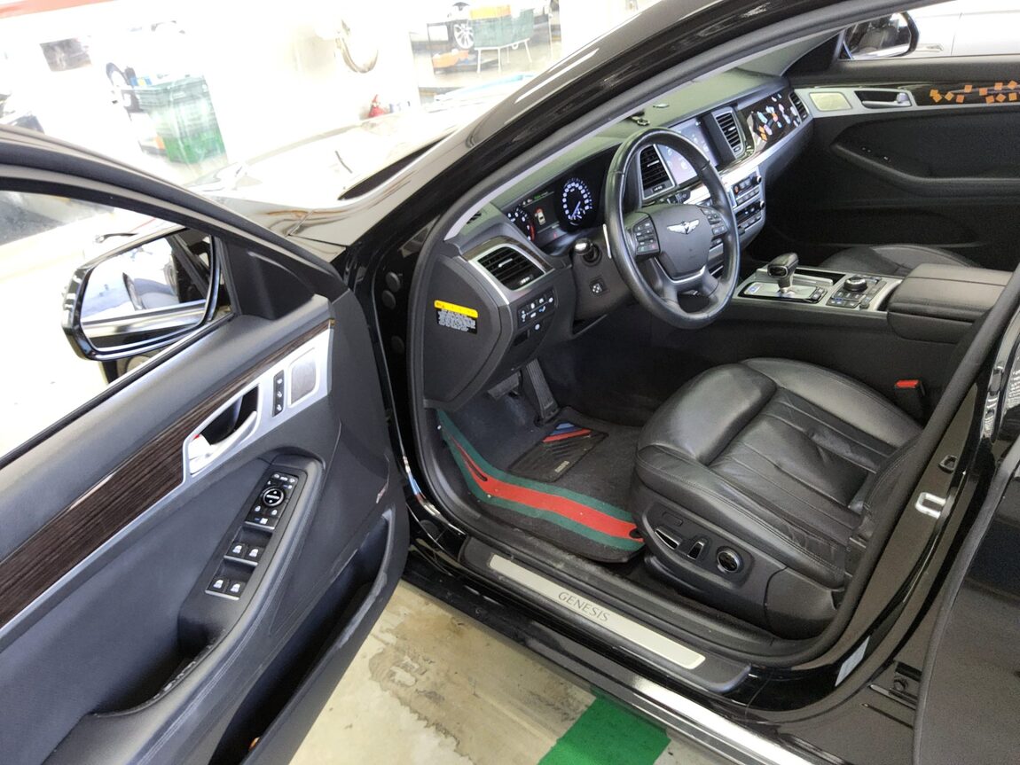 GENESIS G80 3.8 GDi AWD PRESTIGE 2017 - zdjęcie 10