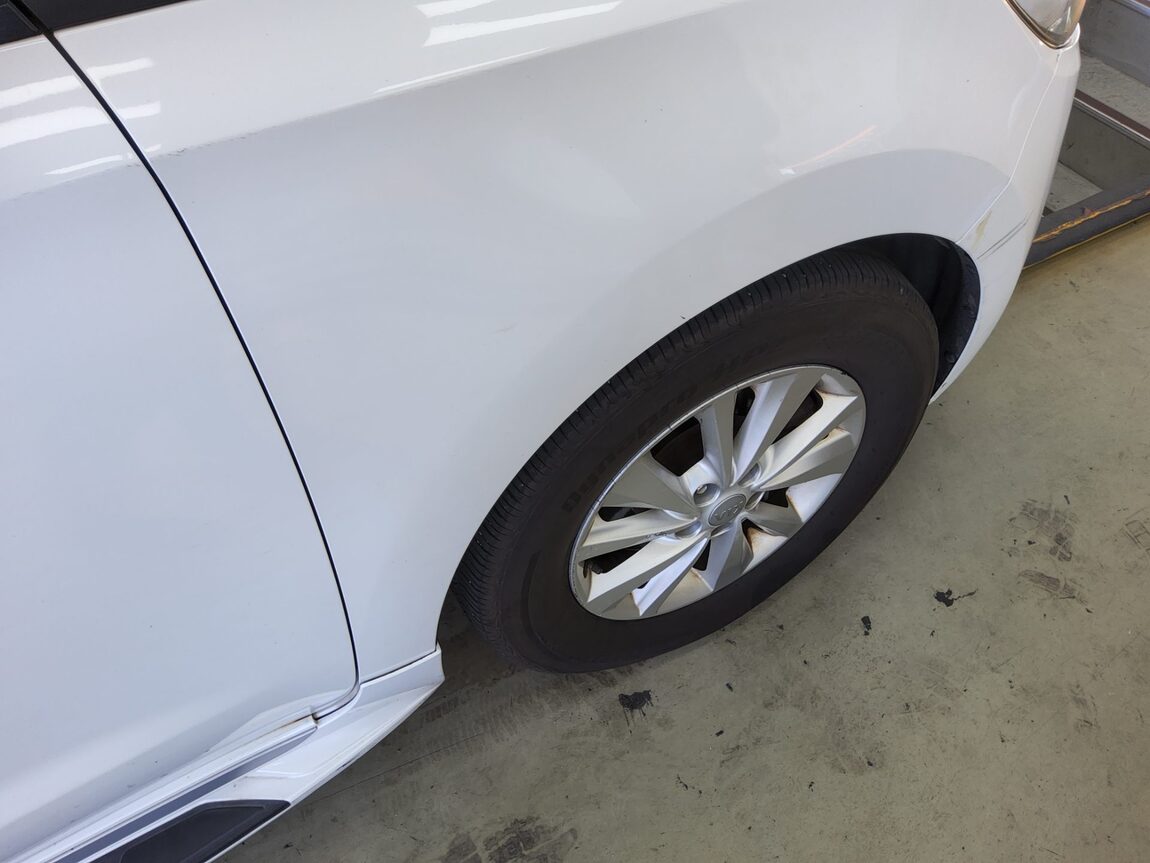 KIA ALL NEW CARNIVAL 11-SEATER DIESEL DELUXE 2016 - zdjęcie 21