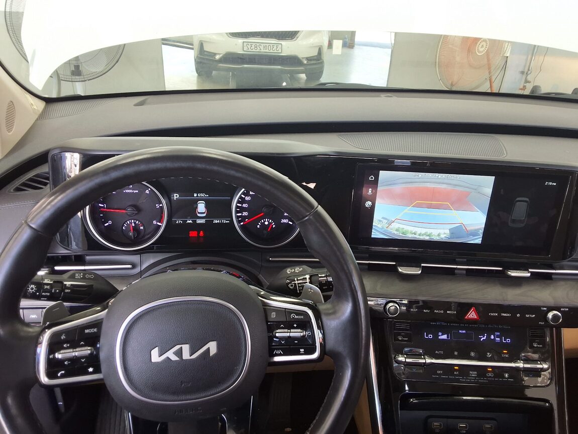 KIA NEW CARNIVAL (KA4) 9-SEATER DIESEL NOBLESSE 2023 - zdjęcie 19
