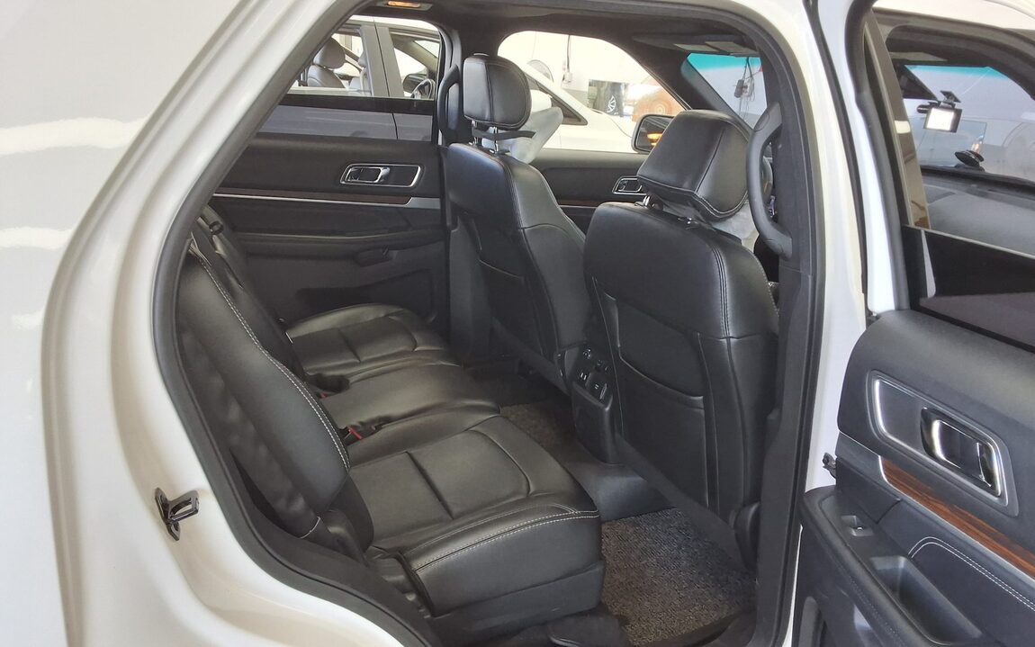 FORD EXPLORER (5TH GEN) 2.3 AWD LIMITED 2017 - zdjęcie 13