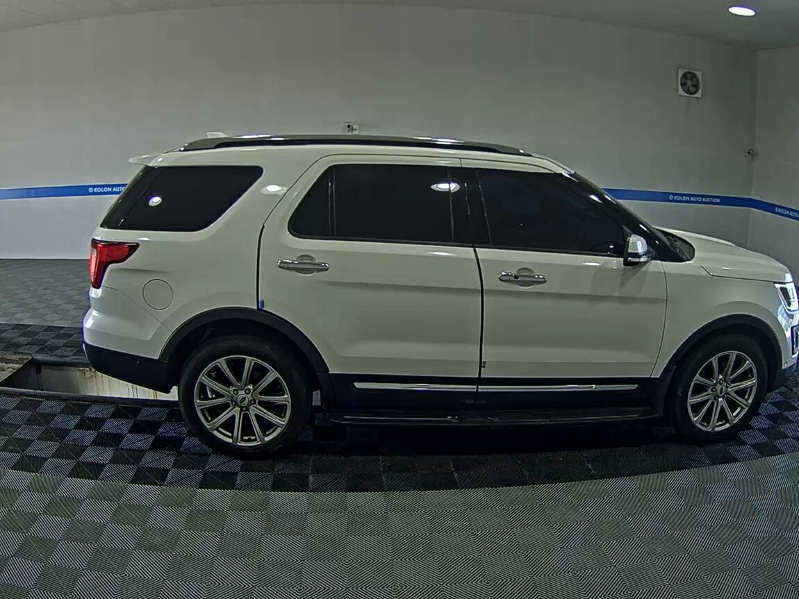 FORD EXPLORER (5TH GEN) 2.3 AWD LIMITED 2017 - zdjęcie 4