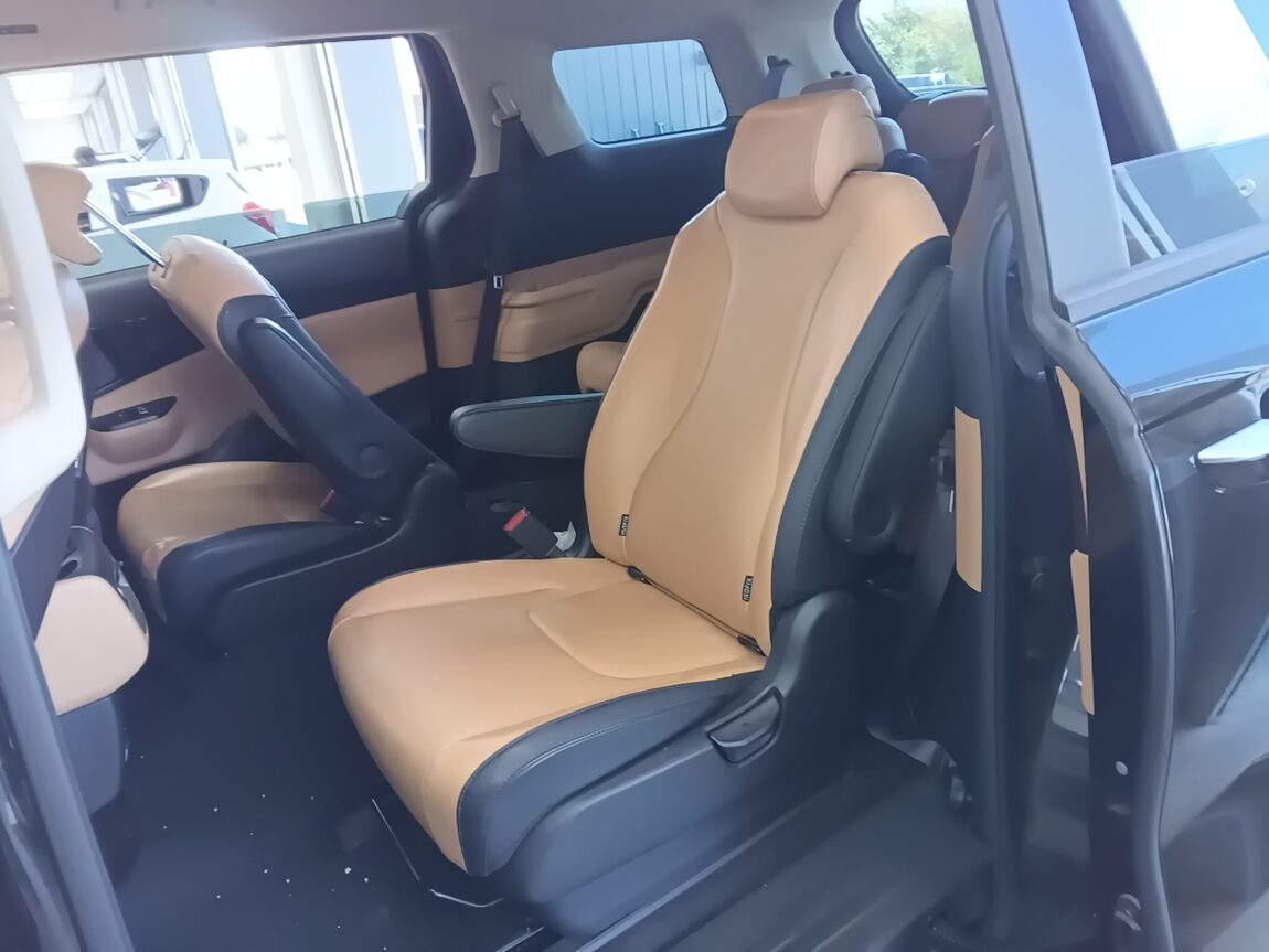KIA NEW CARNIVAL (KA4) 9-SEATER DIESEL PRESTIGE 2021 - zdjęcie 12