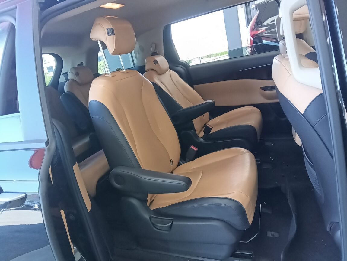 KIA NEW CARNIVAL (KA4) 9-SEATER DIESEL PRESTIGE 2021 - zdjęcie 13