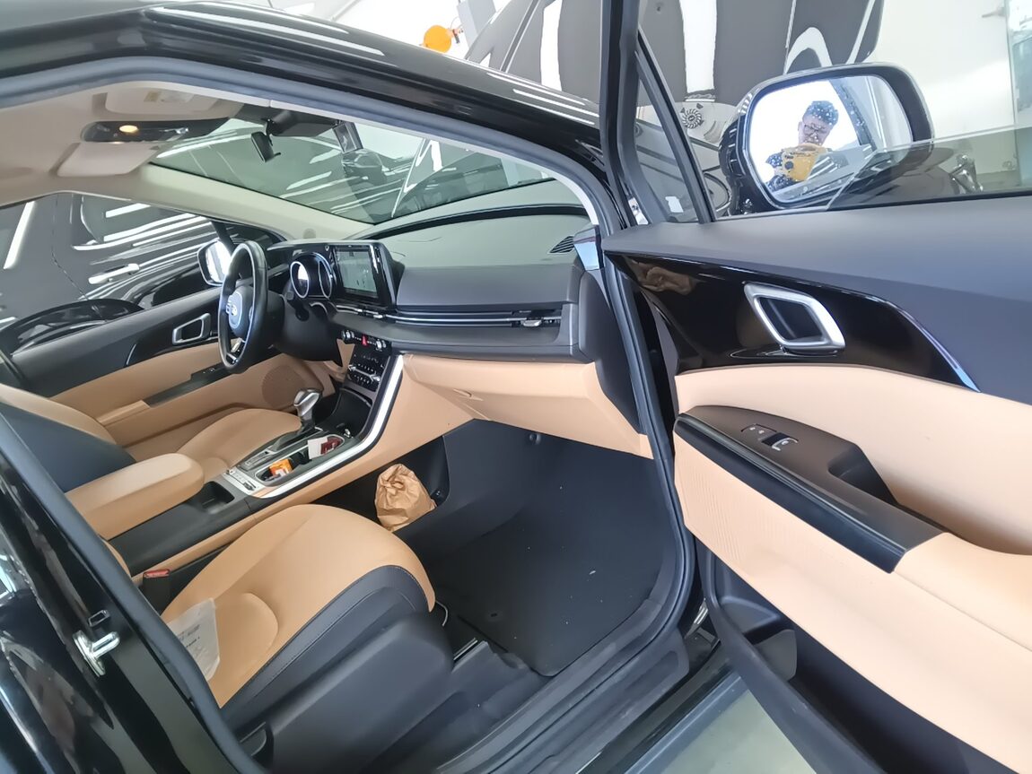KIA NEW CARNIVAL (KA4) 9-SEATER DIESEL PRESTIGE 2021 - zdjęcie 14