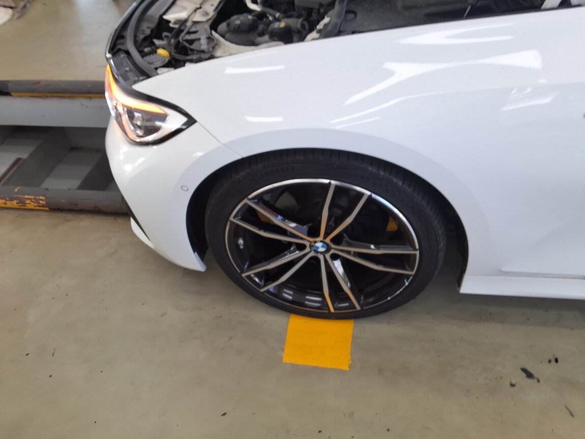 BMW 3 SERIES (7TH GEN) 320i M SPORT PERFORMANCE PACK 2022 - zdjęcie 25