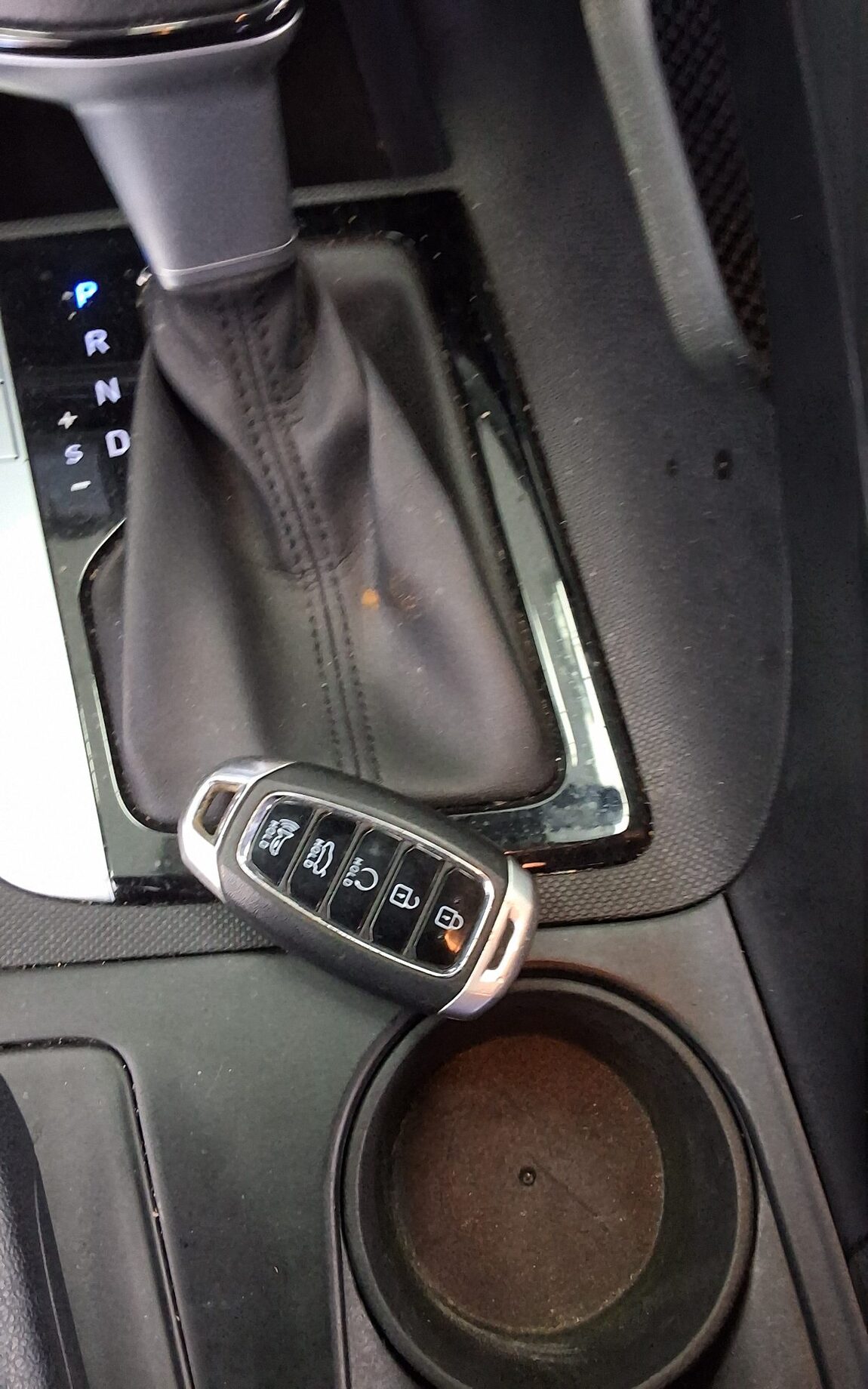 HYUNDAI AVANTE (CN7) 1.6 GASOLINE MODERN 2021 - zdjęcie 20
