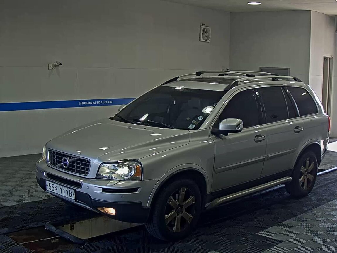 VOLVO XC90 (1ST GEN) D5 2011 - zdjęcie 2