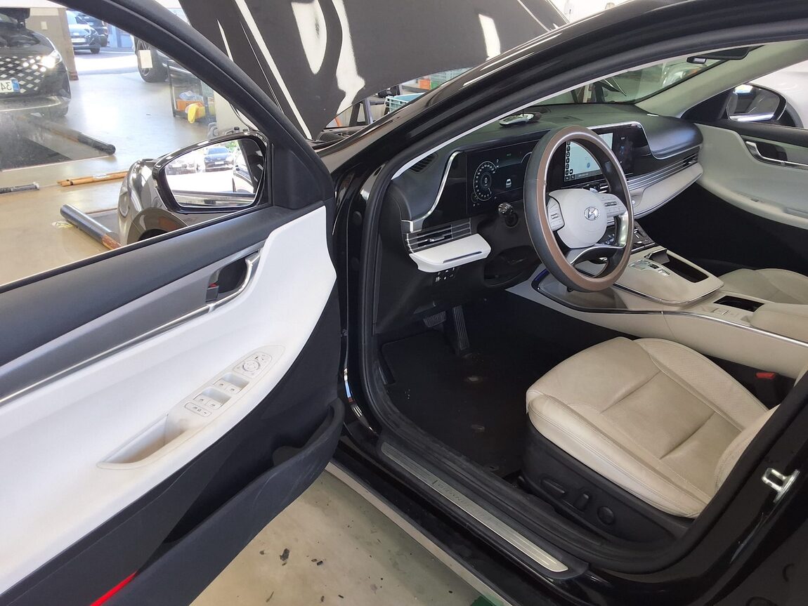 HYUNDAI THE NEW GRANDEUR IG GASOLINE 2.5 LE BLANC 2023 - zdjęcie 11